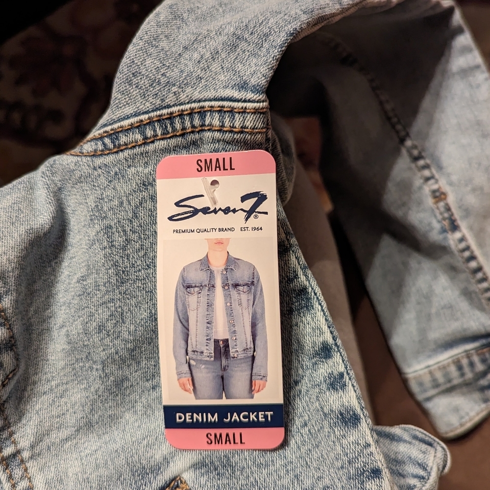 Seven7 Denim Jacket in Blue, Size Small - Picture 6 of 10